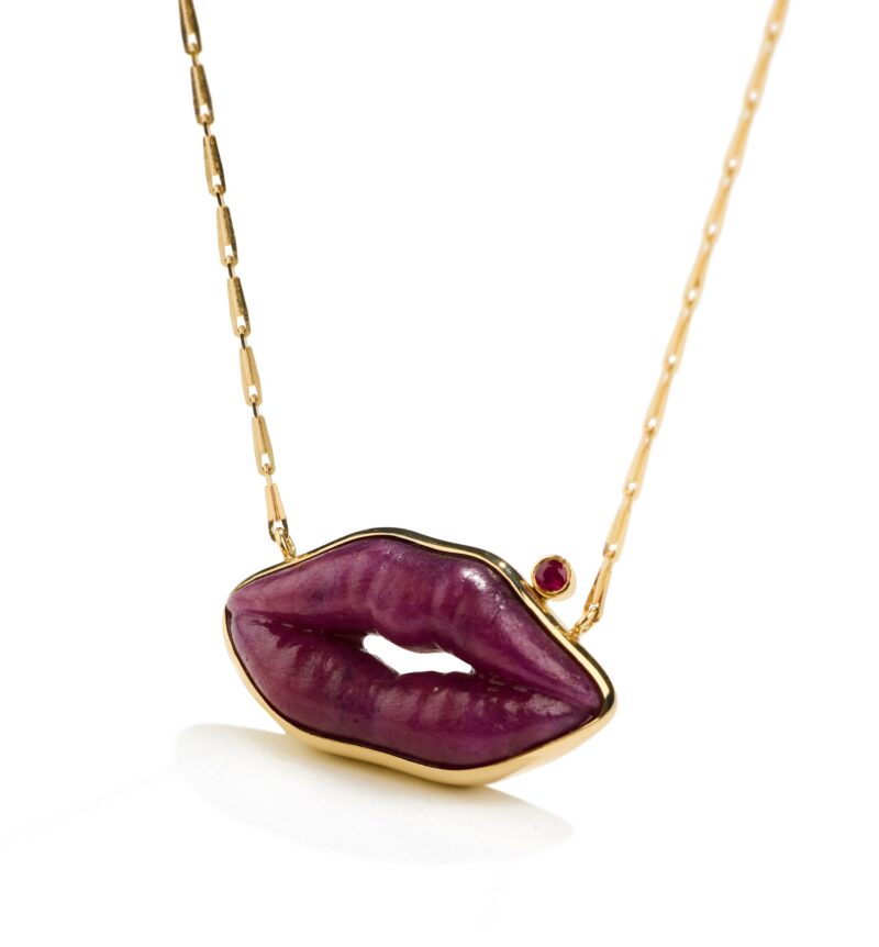 "Kiss me hard" small necklace - Image 2