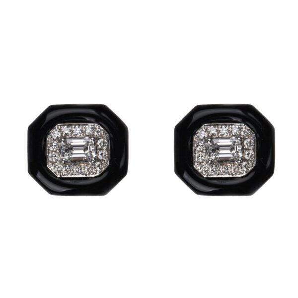 Emerald-cut diamonds earrings