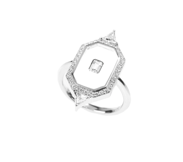 Diamonds ring