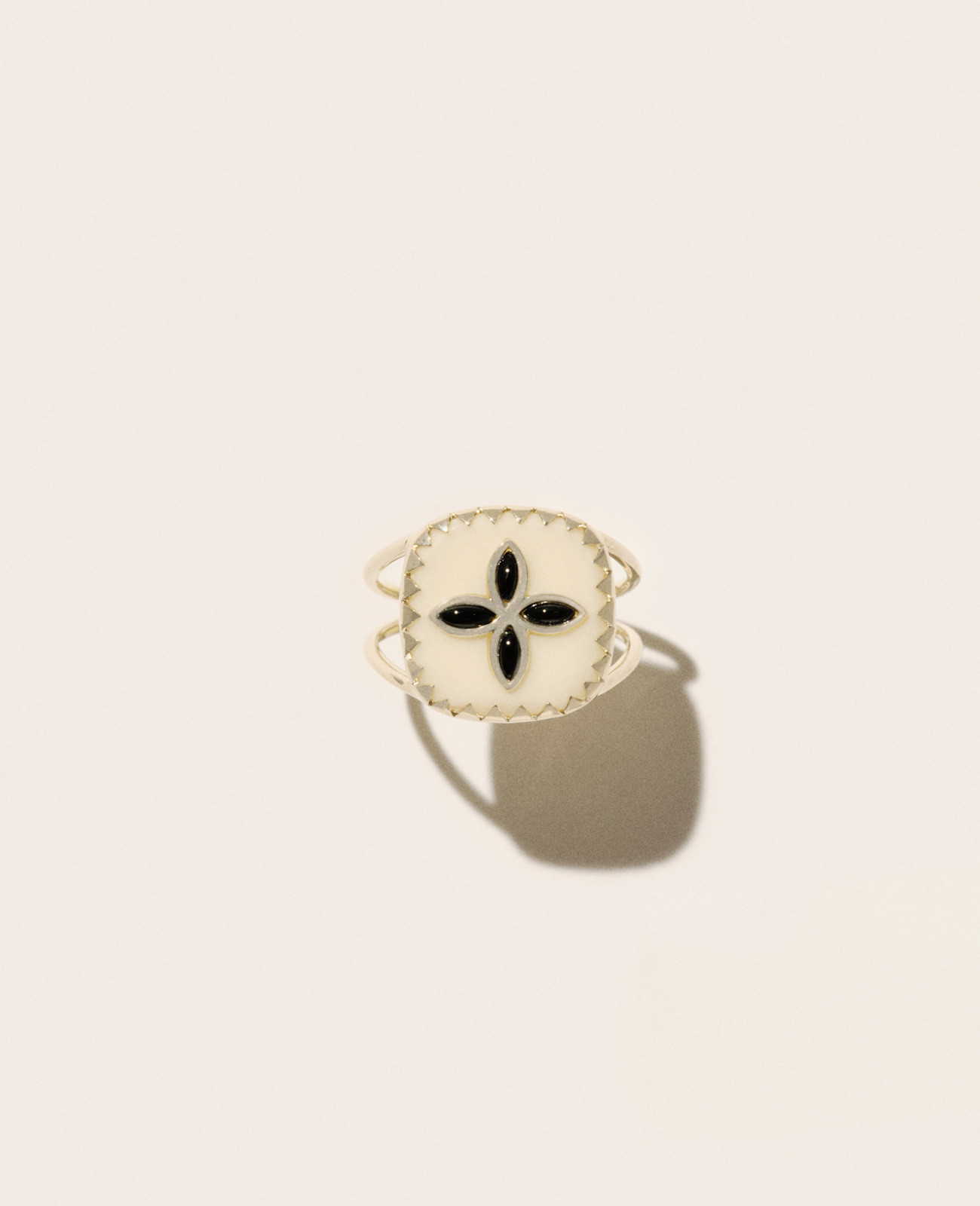 Bowie N°2 White Onyx