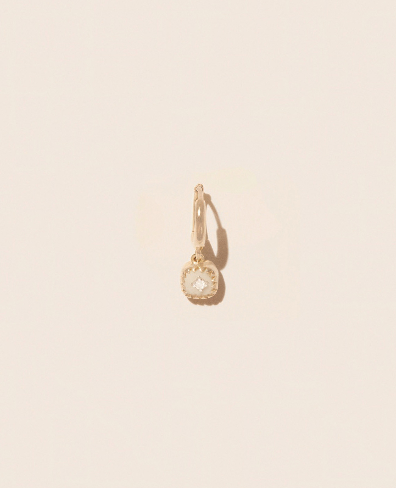Earring Pierrot White